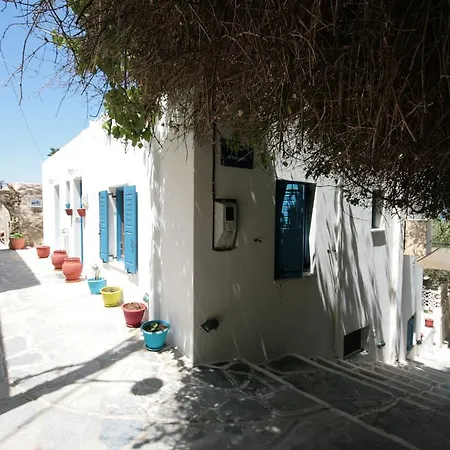 Bourgos アパートホテル Naxos City
