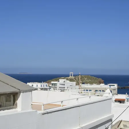 Appart hôtel Bourgos Naxos City